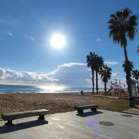 Under The Palm Trees Apartment Torrevieja Ngoại thất bức ảnh